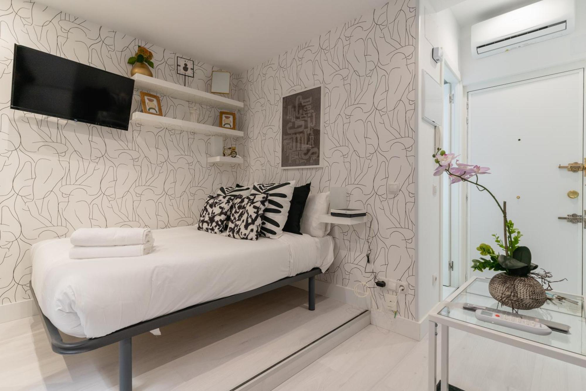 Modern Studio-1Bathroom-Chueca Madrid Buitenkant foto